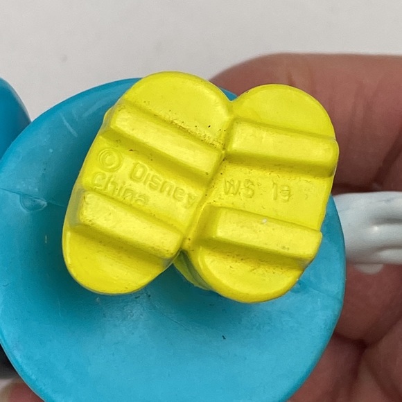 Vintage 1993 Epcot Center adventure at Disney World Minnie in Japan new in bag - Picture 4 of 7